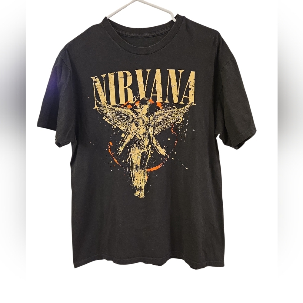 NIRVANA IN UTERO GRAPHIC T- SHIRT. PLZ SEE MEASUREMENTS.